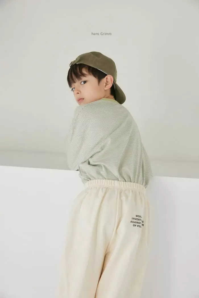 Hans Grimm - Korean Children Fashion - #prettylittlegirls - Lettering Jogger Pants - 4