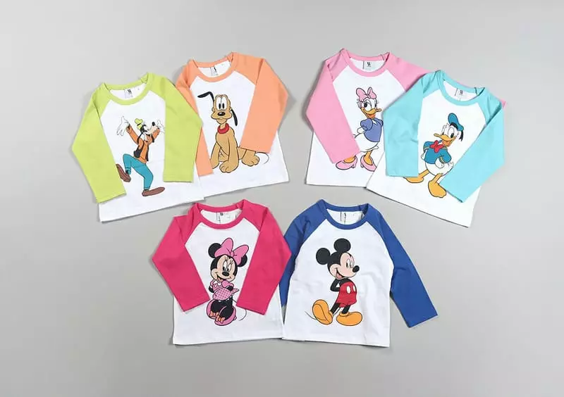 Heart Baby - Korean Children Fashion - #littlefashionista - Mickey And Friend Raglan Tee - 2