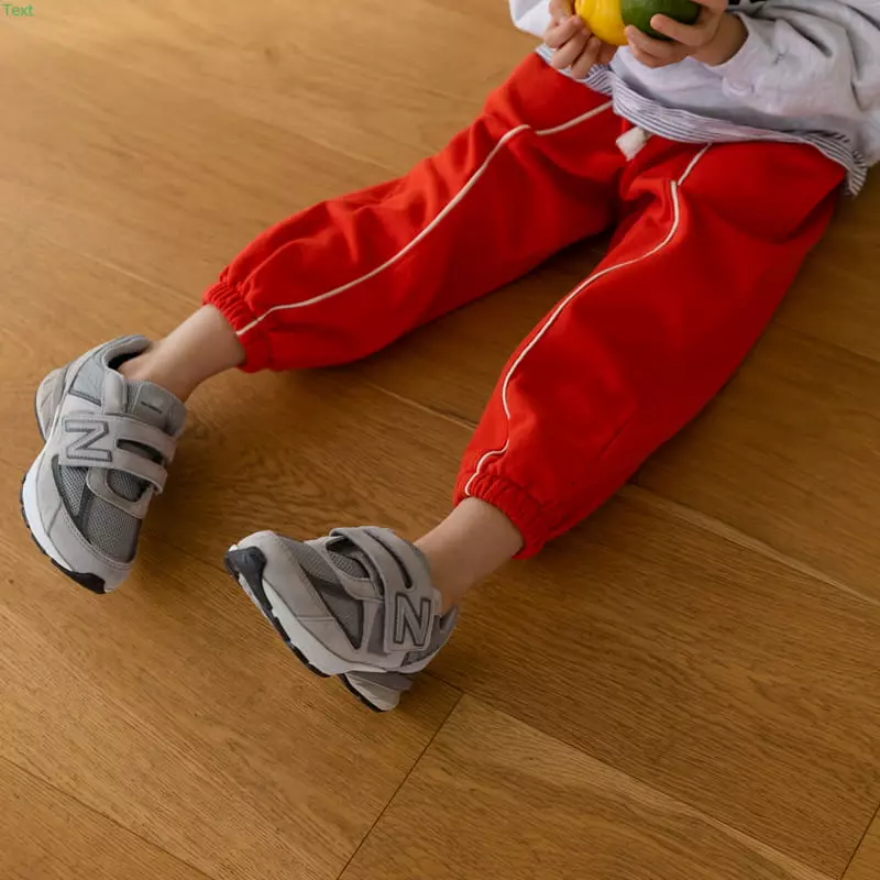 Honeybee - Korean Children Fashion - #Kfashion4kids - Bbing Stripes Jogger Pants
