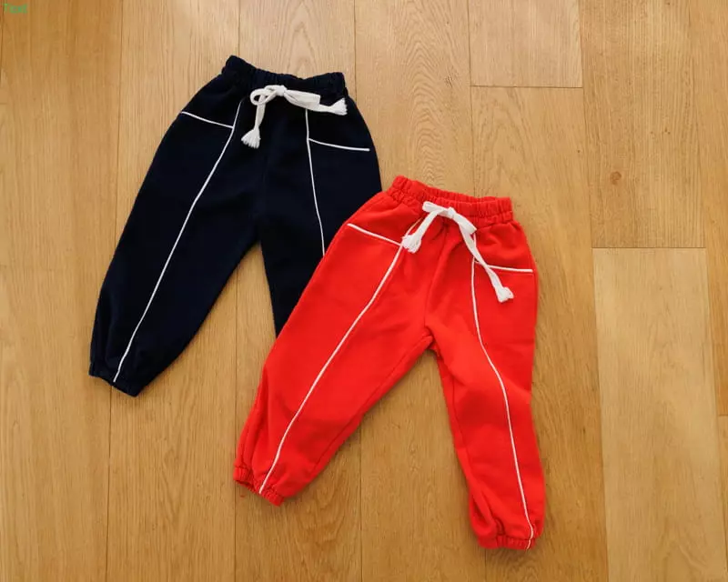 Honeybee - Korean Children Fashion - #littlefashionista - Bbing Stripes Jogger Pants - 2
