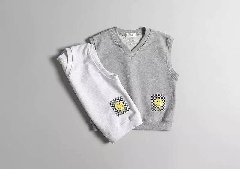 Hyvaa - Korean Children Fashion - #childofig - Board Vest - 2
