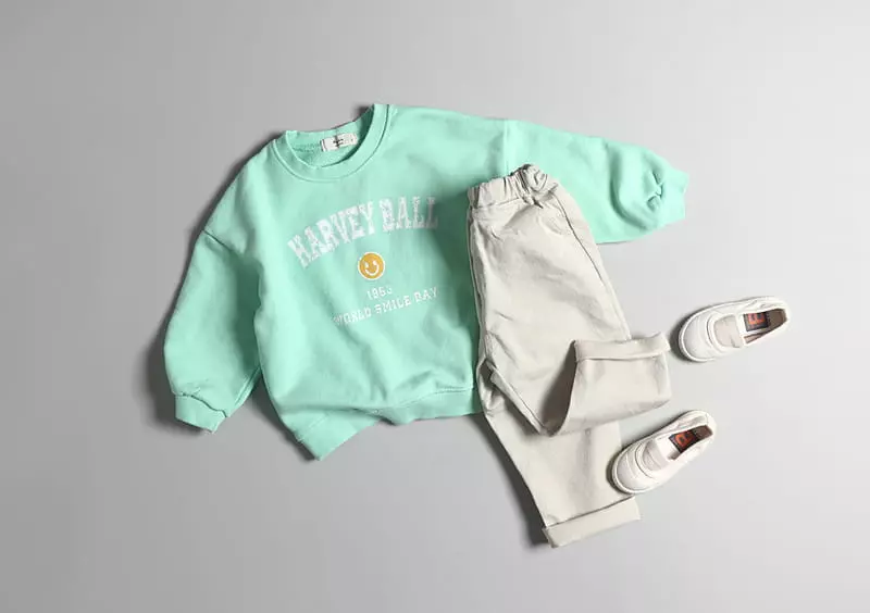 Hyvaa - Korean Children Fashion - #designkidswear - Happy Smile Sweatshirt - 12