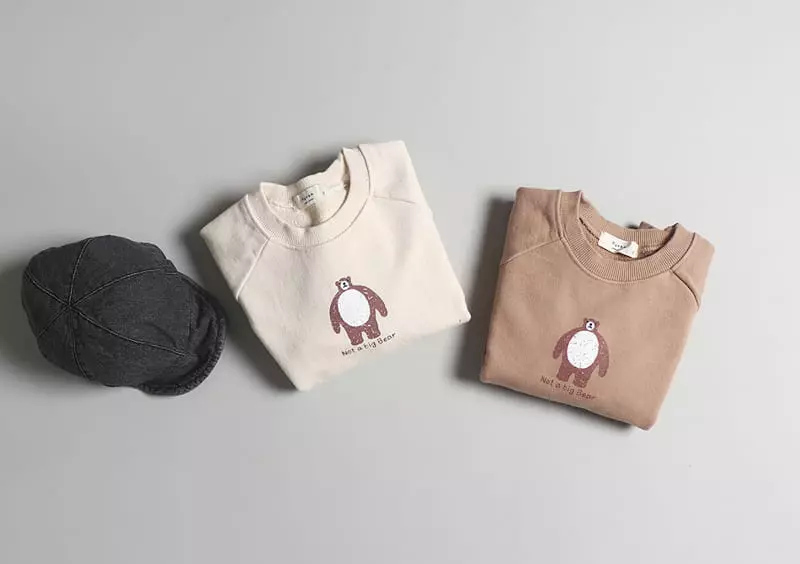 Hyvaa - Korean Children Fashion - #fashionkids - Raglan Big Bear Sweatshirt