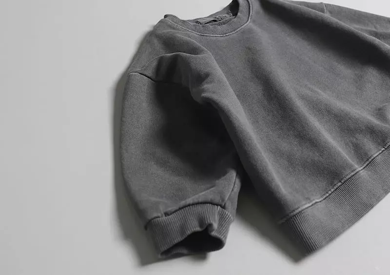 Hyvaa - Korean Children Fashion - #kidsshorts - Pigment Sweatshirt - 12