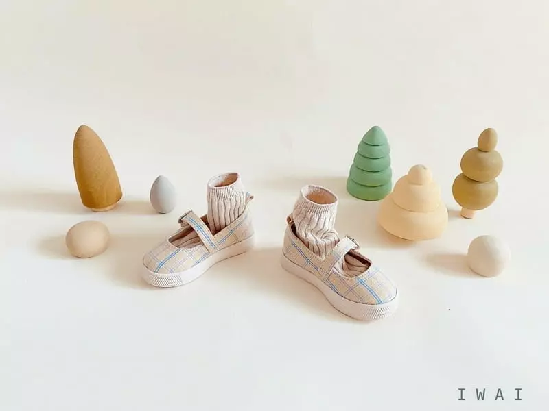 IWAI - Korean Children Fashion - #littlefashionista - IW942 Love Check Flats - 10