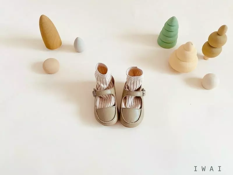 IWAI - Korean Children Fashion - #littlefashionista - IW940 Anna Flats - 8