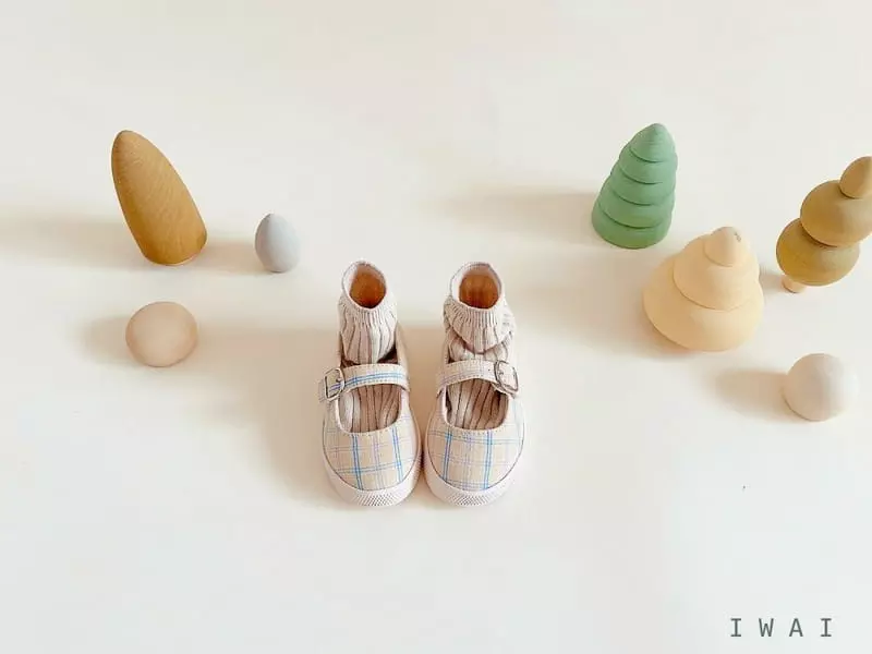 IWAI - Korean Children Fashion - #minifashionista - IW942 Love Check Flats - 12