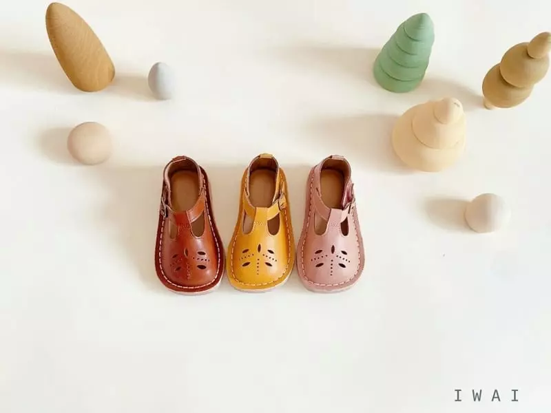 IWAI - Korean Children Fashion - #stylishchildhood - IW944 Stockholm Sandals
