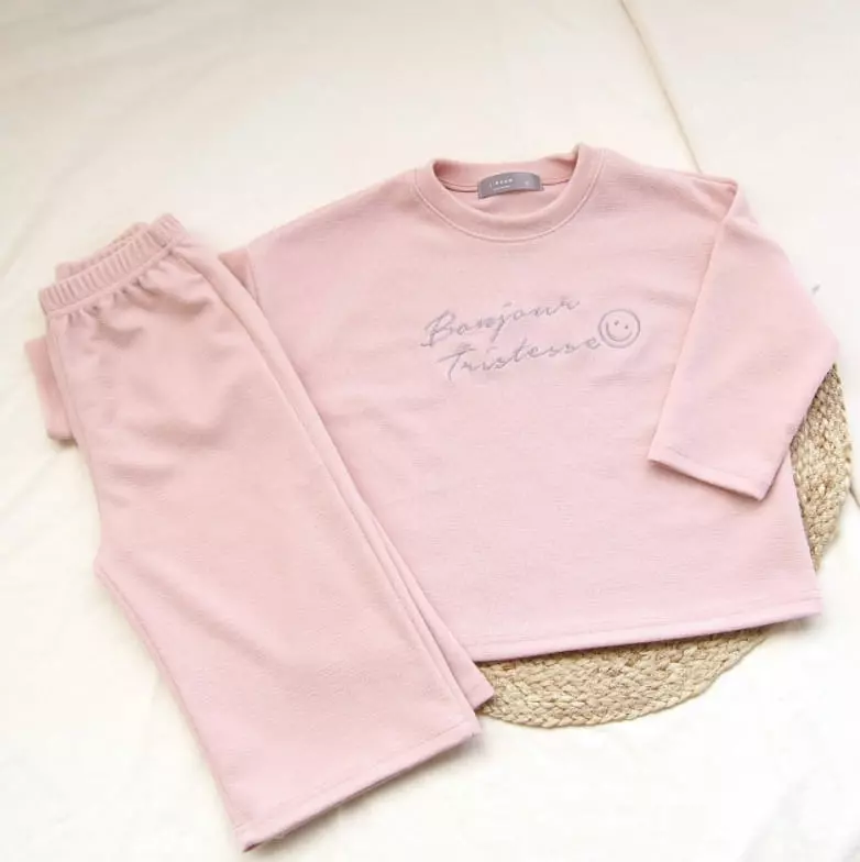 J-Room - Korean Children Fashion - #prettylittlegirls - Paper Embroidery Top Bottom Set - 3