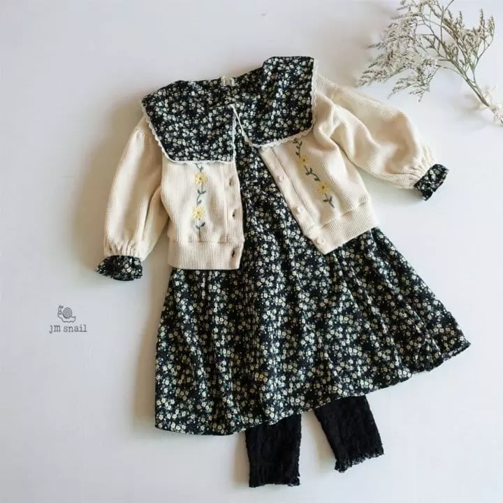 JM Snail - Korean Children Fashion - #kidsshorts - Merry Small Flower Collar One-piece - 10