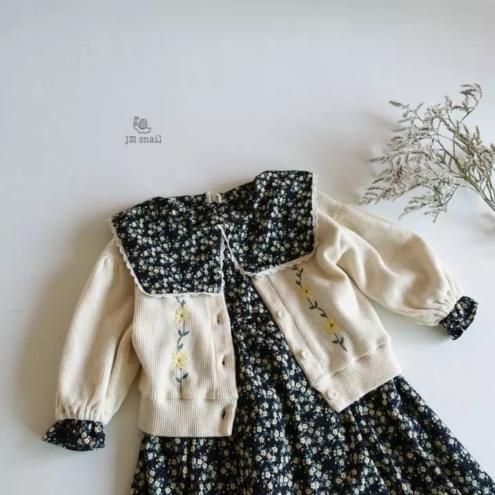 JM Snail - Korean Children Fashion - #kidsstore - Merry Small Flower Collar One-piece - 11