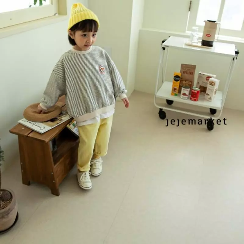 Jeje Market - Korean Children Fashion - #kidsshorts - Bear Wapen Sweatshirt - 4