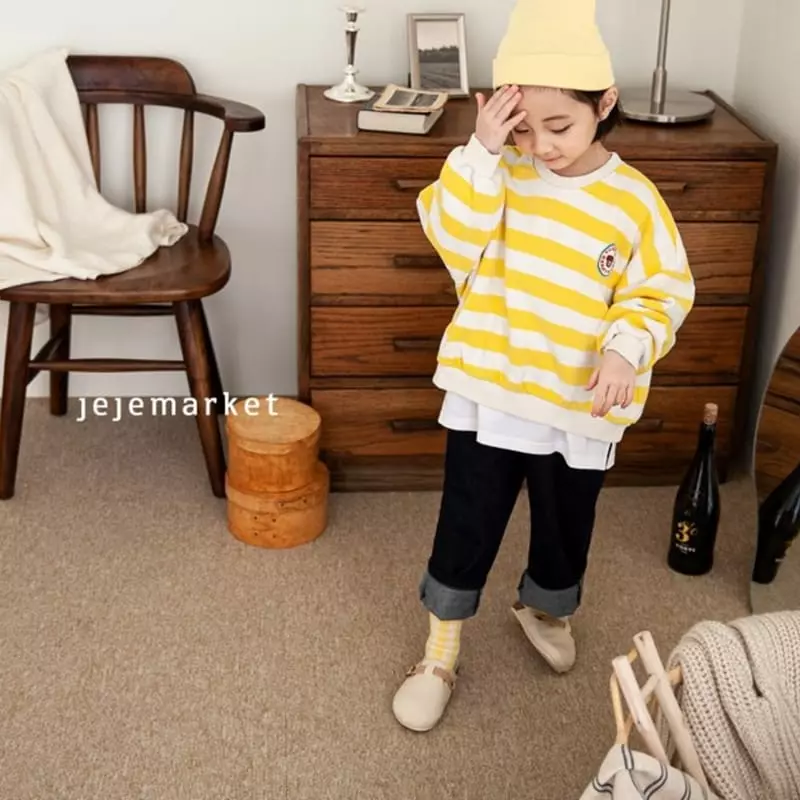 Jeje Market - Korean Children Fashion - #toddlerclothing - Bear Wapen Sweatshirt - 12