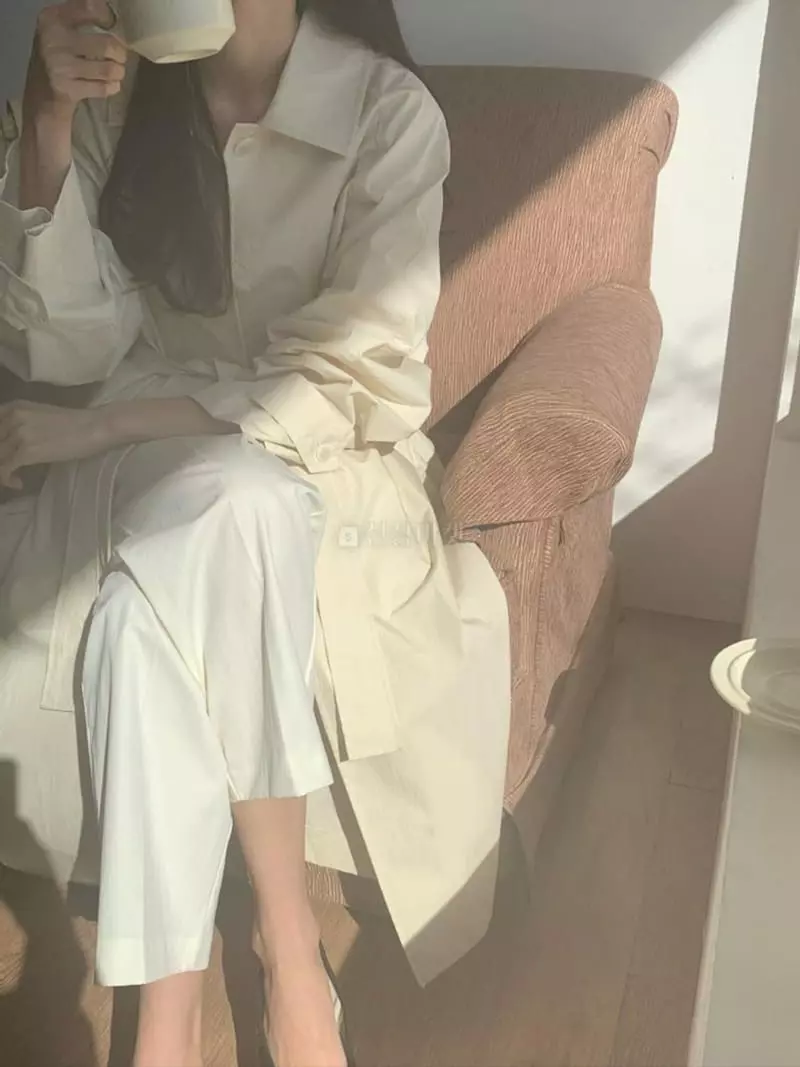Jinsim - Korean Women Fashion - #thelittlethings - Ba Knit Trench Coat - 2