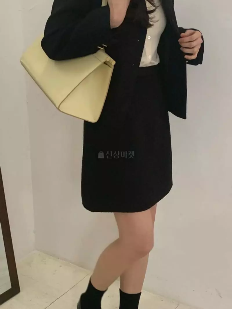 Jinsim - Korean Women Fashion - #momslook - Baton Skirt - 4