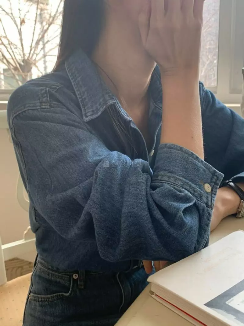 Jinsim - Korean Women Fashion - #womensfashion - Gangs Denim Shirt - 3