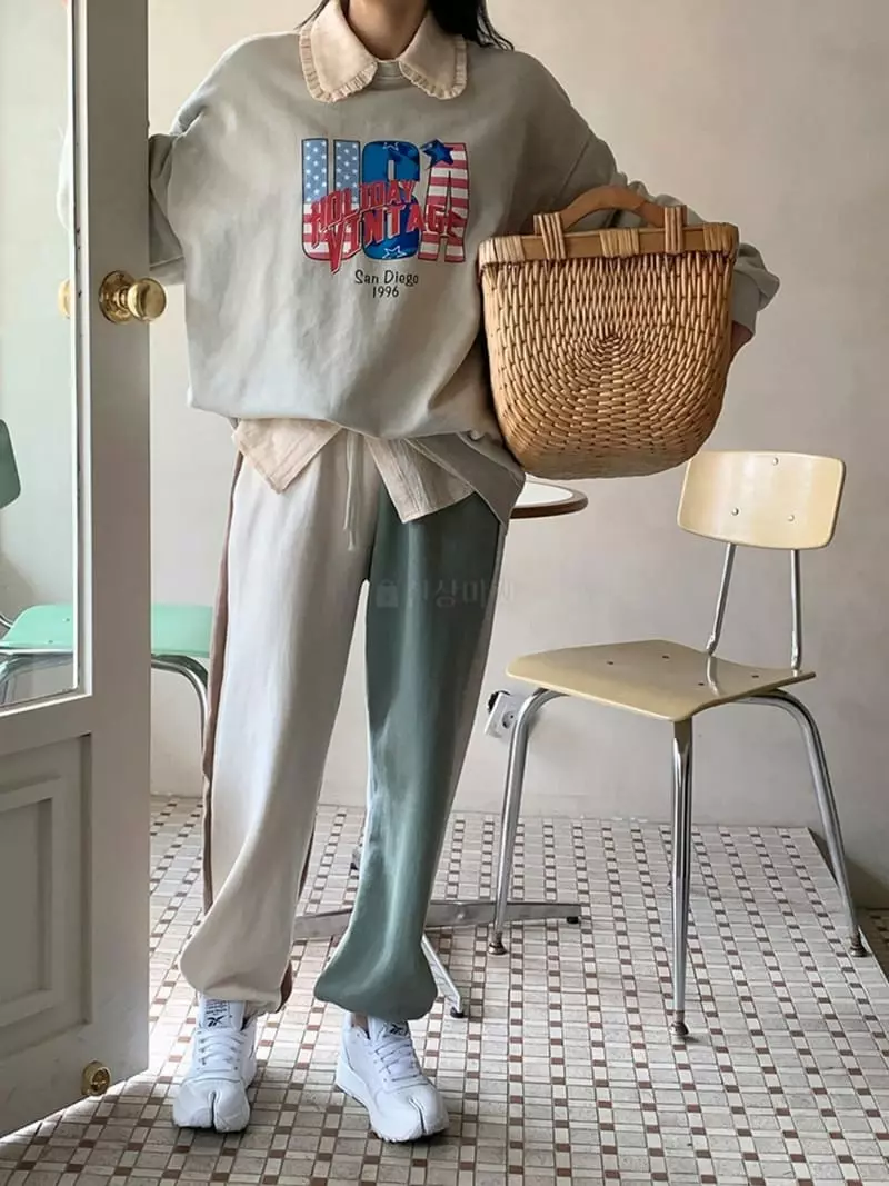 Jkichi - Korean Women Fashion - #momslook - San Diego Sweatshirt - 2