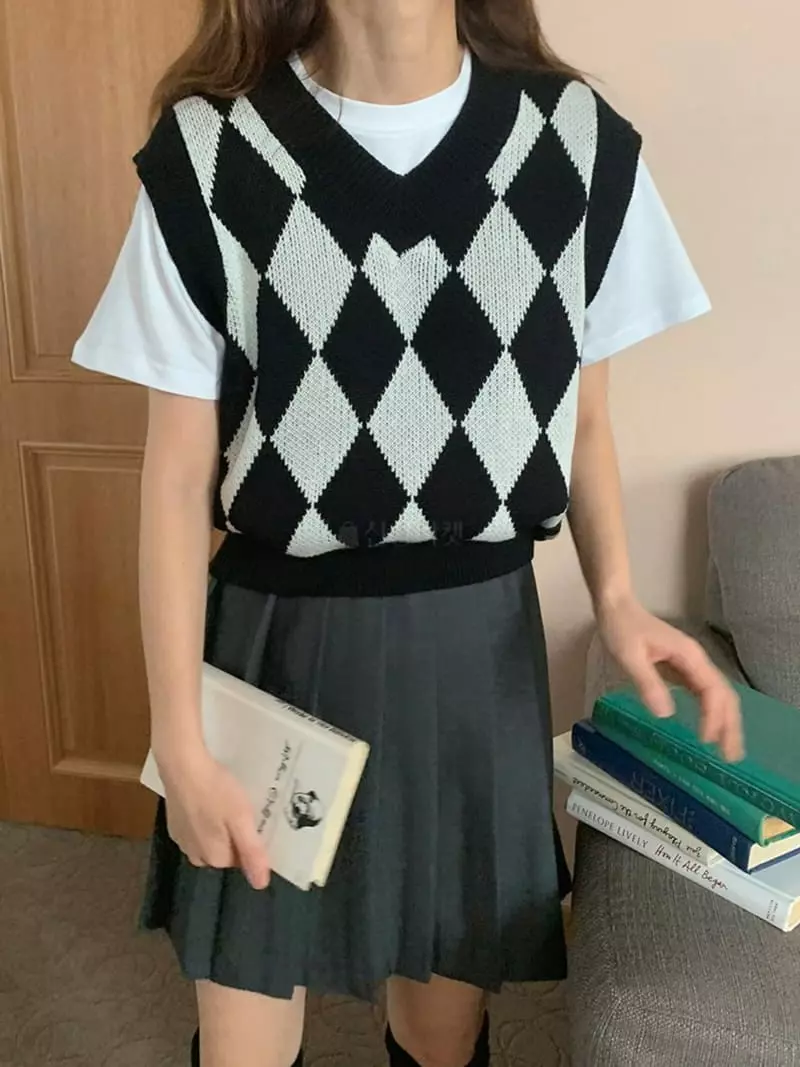 Jkichi - Korean Women Fashion - #thatsdarling - Dia Knit Vest