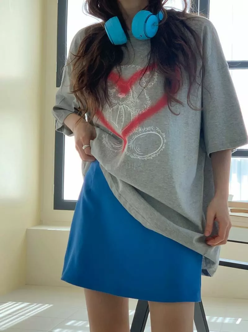 Jkichi - Korean Women Fashion - #thatsdarling - Bear Heart Tee - 4