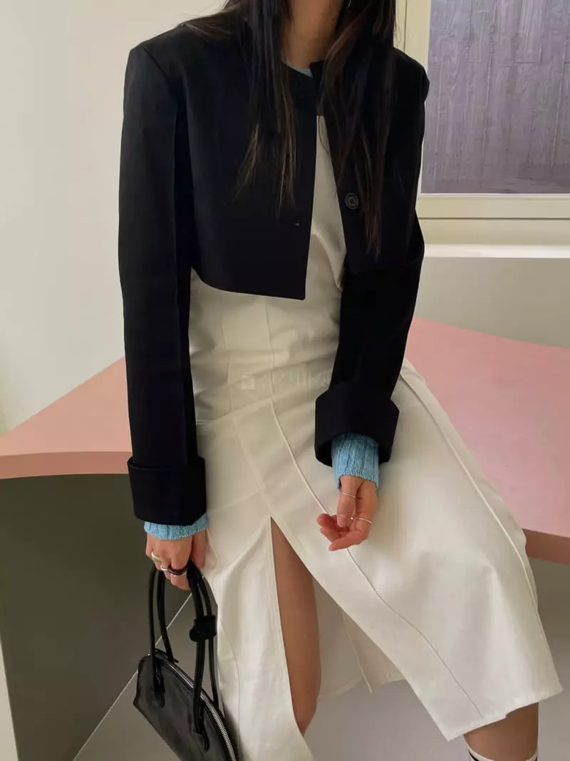 Kare - Korean Women Fashion - #momslook - Crop Jacket