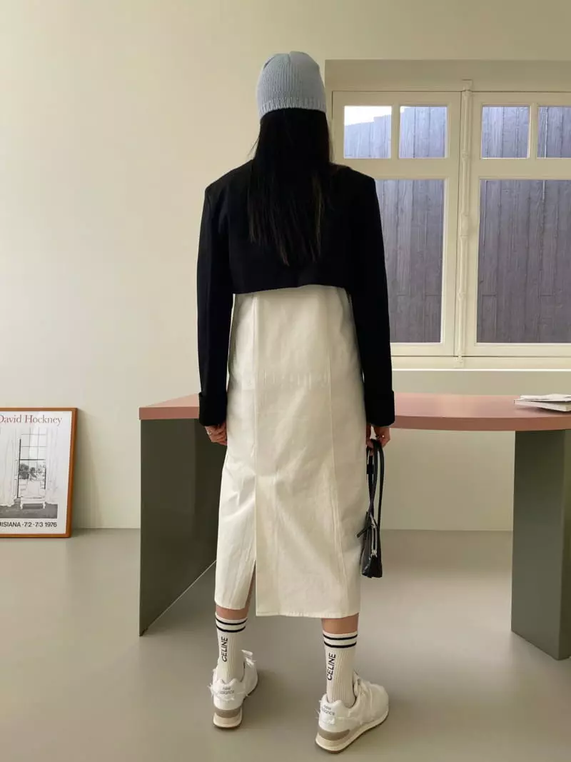 Kare - Korean Women Fashion - #momslook - Crop Jacket - 3