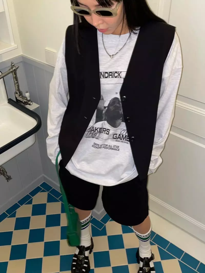 Kare - Korean Women Fashion - #momslook - Marine Vest Jacket - 4