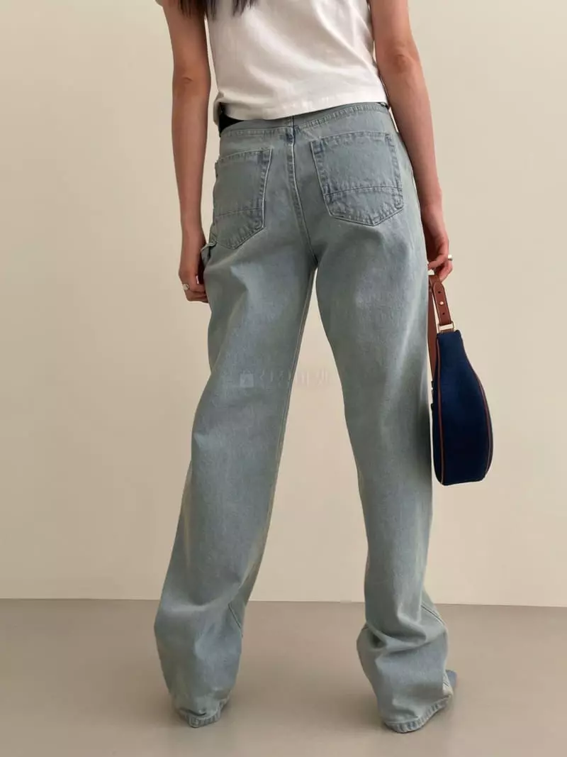 Kare - Korean Women Fashion - #momslook - Bike Jeans - 4