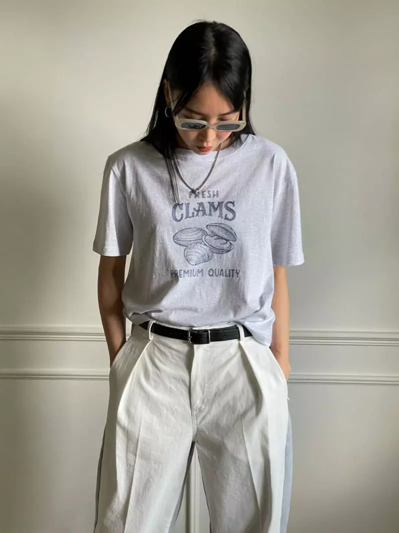 Kare - Korean Women Fashion - #womensfashion - Clam Tee