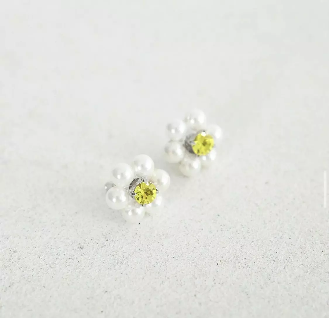 Lartrow - Korean Women Fashion - #momslook - Pearl Flower Earrings - 9