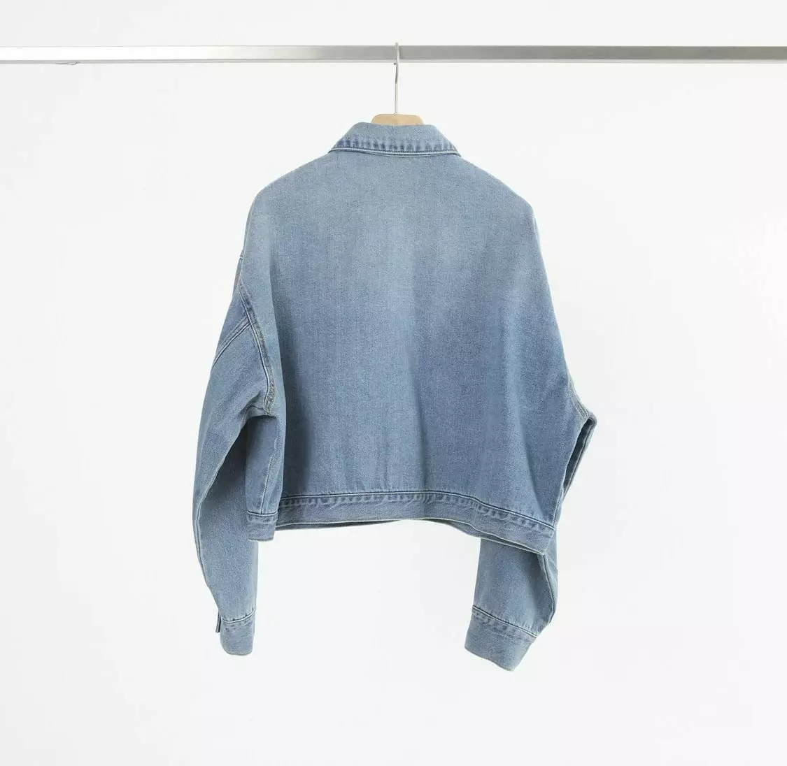 Lartrow - Korean Women Fashion - #romanticstyle - Urban Crop Shirt - 3