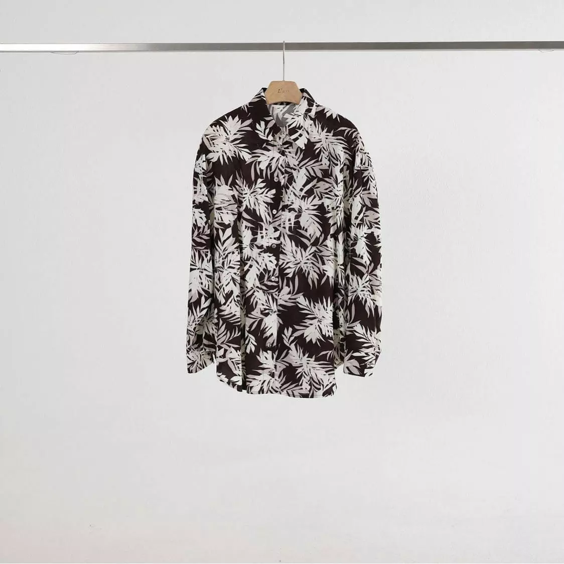 Lartrow - Korean Women Fashion - #thatsdarling - Snake Shirt - 3