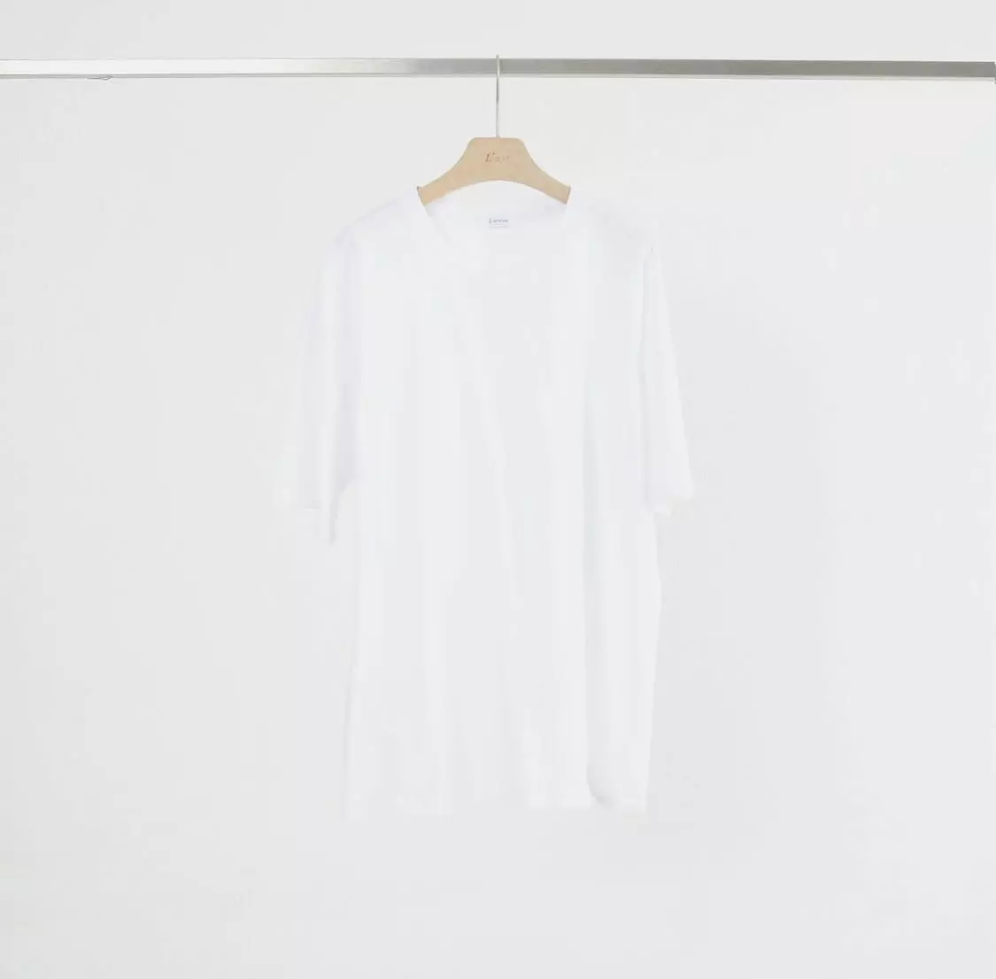 Lartrow - Korean Women Fashion - #vintagekidsstyle - Muzi Boxy Tee - 3