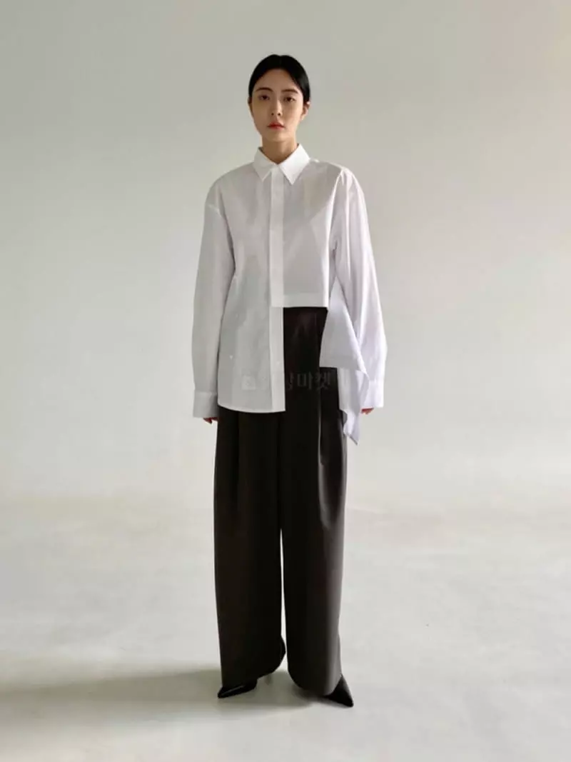 Le-Ppl - Korean Women Fashion - #momslook - Muse Blouse - 2