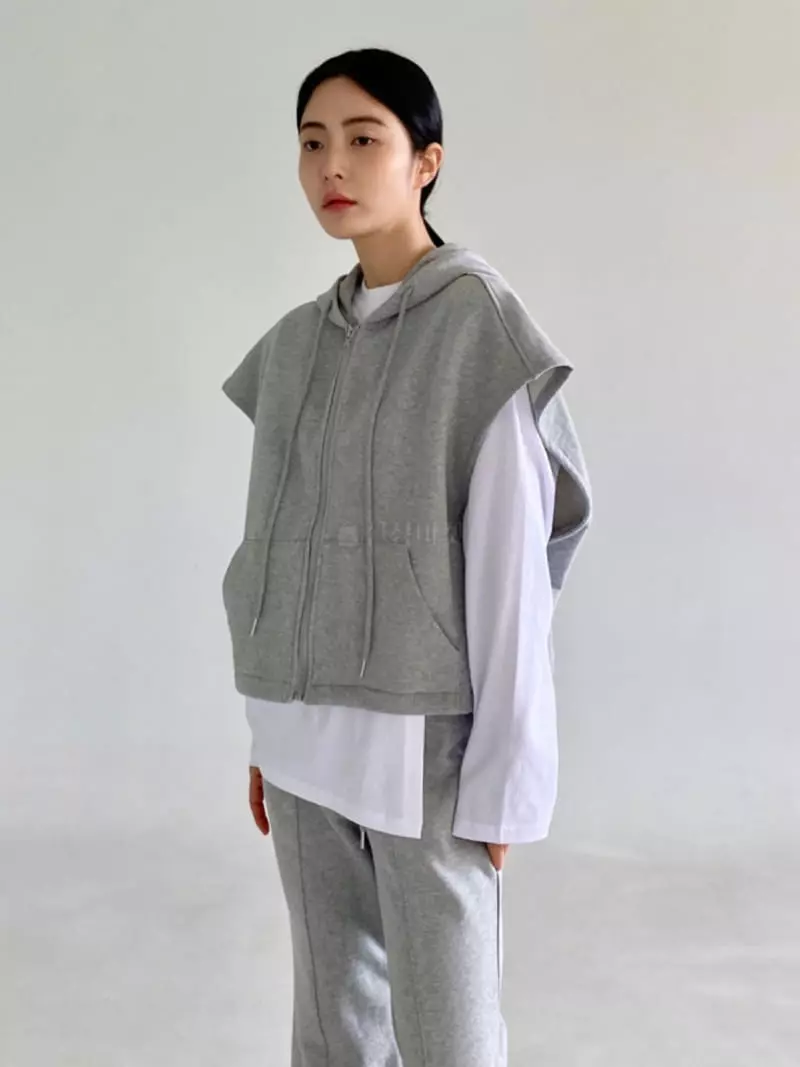 Le-Ppl - Korean Women Fashion - #pursuepretty - Vera Hoody Sweatshirt Zip-up - 4