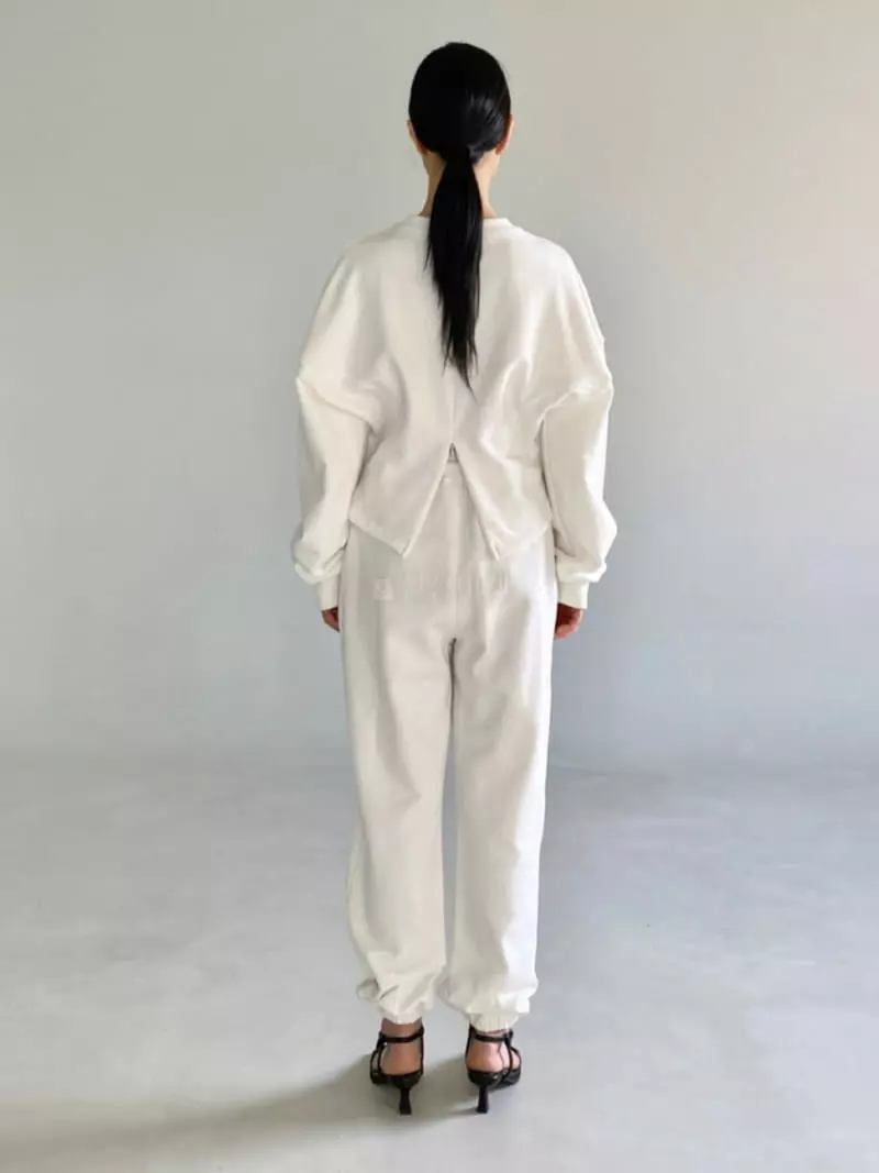 Le-Ppl - Korean Women Fashion - #womensfashion - Groove Jogger Pants - 2
