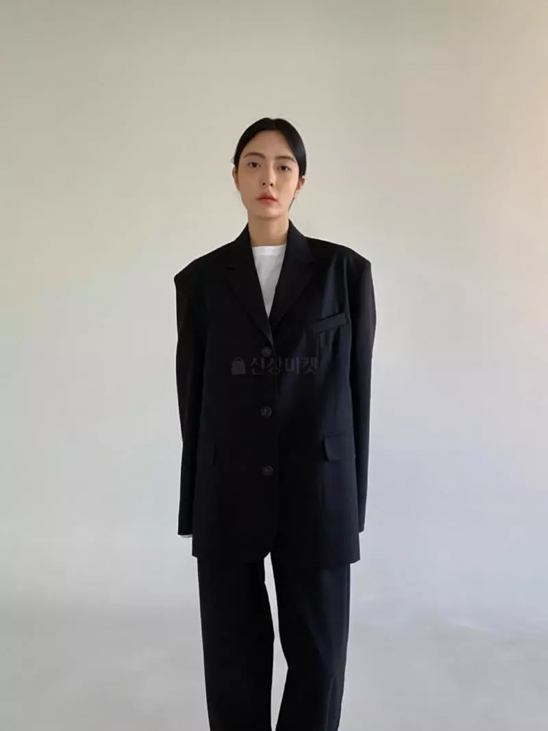 Le-Ppl - Korean Women Fashion - #womensfashion - Under Jacket - 2