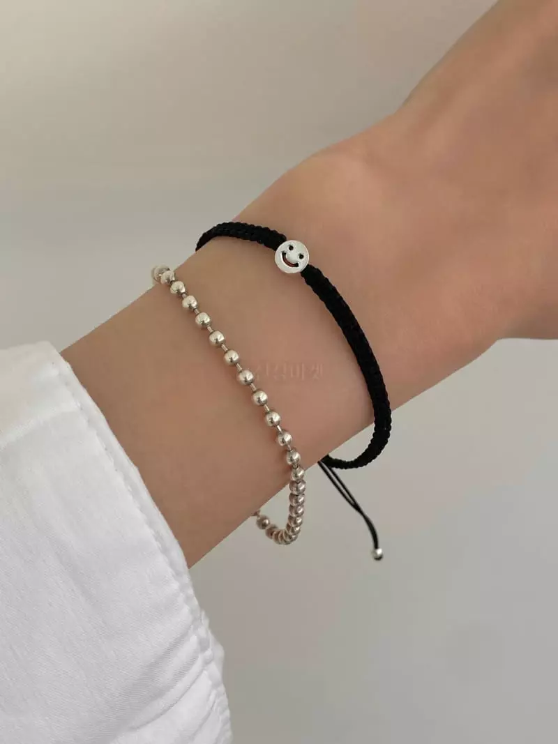 Lemei - Korean Women Fashion - #thatsdarling - Silver 925 Smile Knot Bracelet