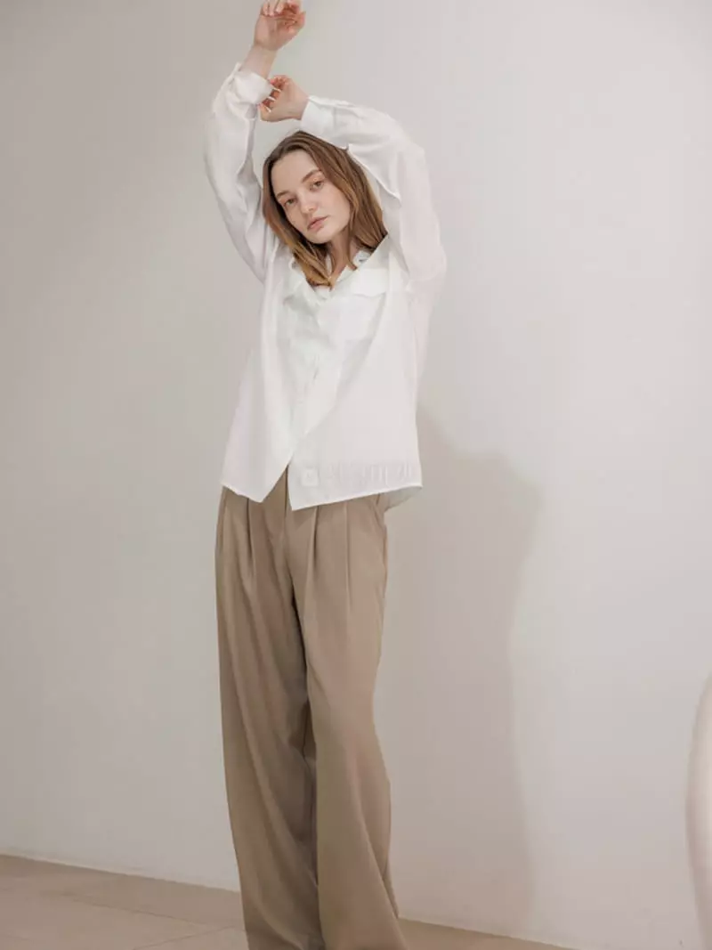 Leneuf - Korean Women Fashion - #momslook - Two Pocket Blouse