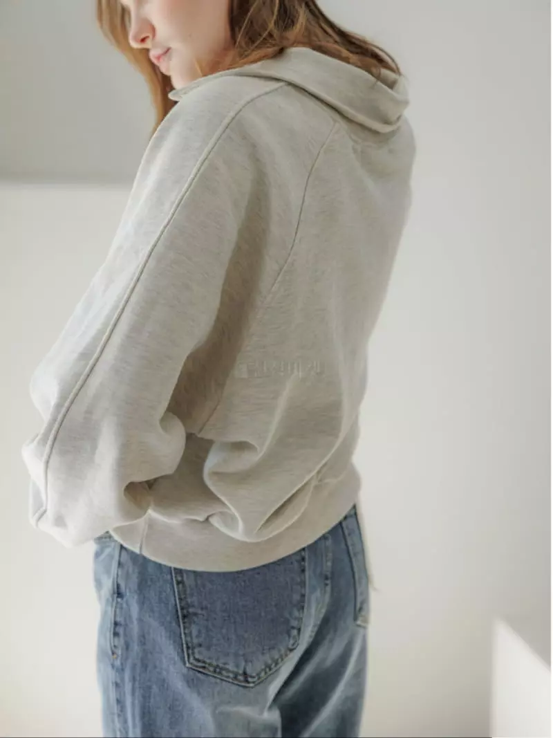 Leneuf - Korean Women Fashion - #vintageinspired - Collar Sweatshirt - 2