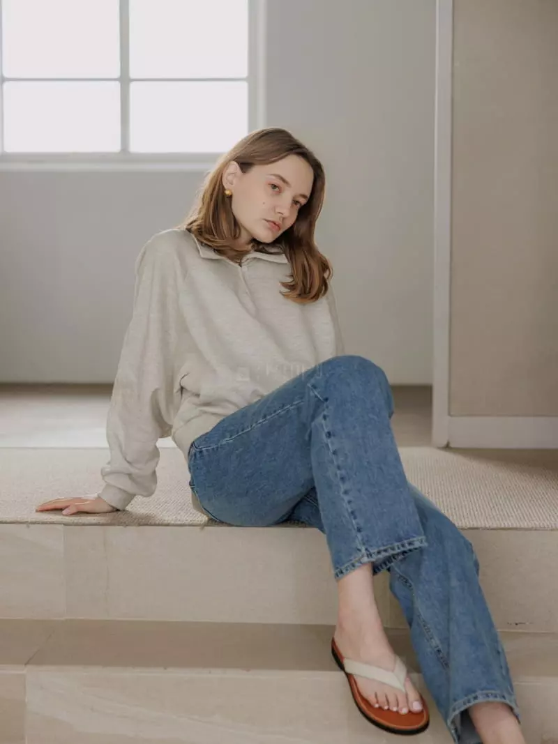 Leneuf - Korean Women Fashion - #womensfashion - Collar Sweatshirt