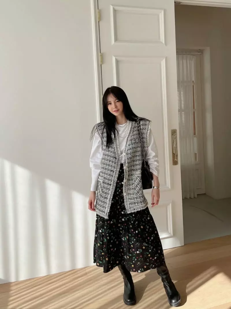 Levase - Korean Women Fashion - #momslook - Tweed Vest Jacket - 2