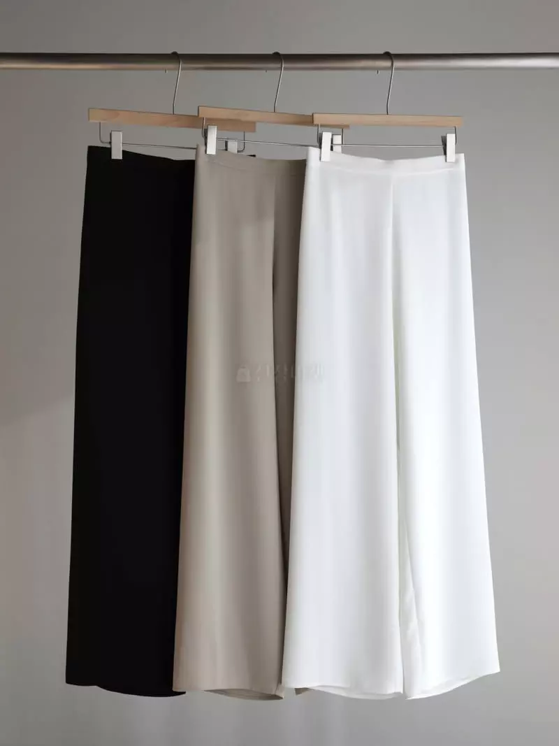 Libre-Cestlavie - Korean Women Fashion - #momslook - Ecru Pants - 4