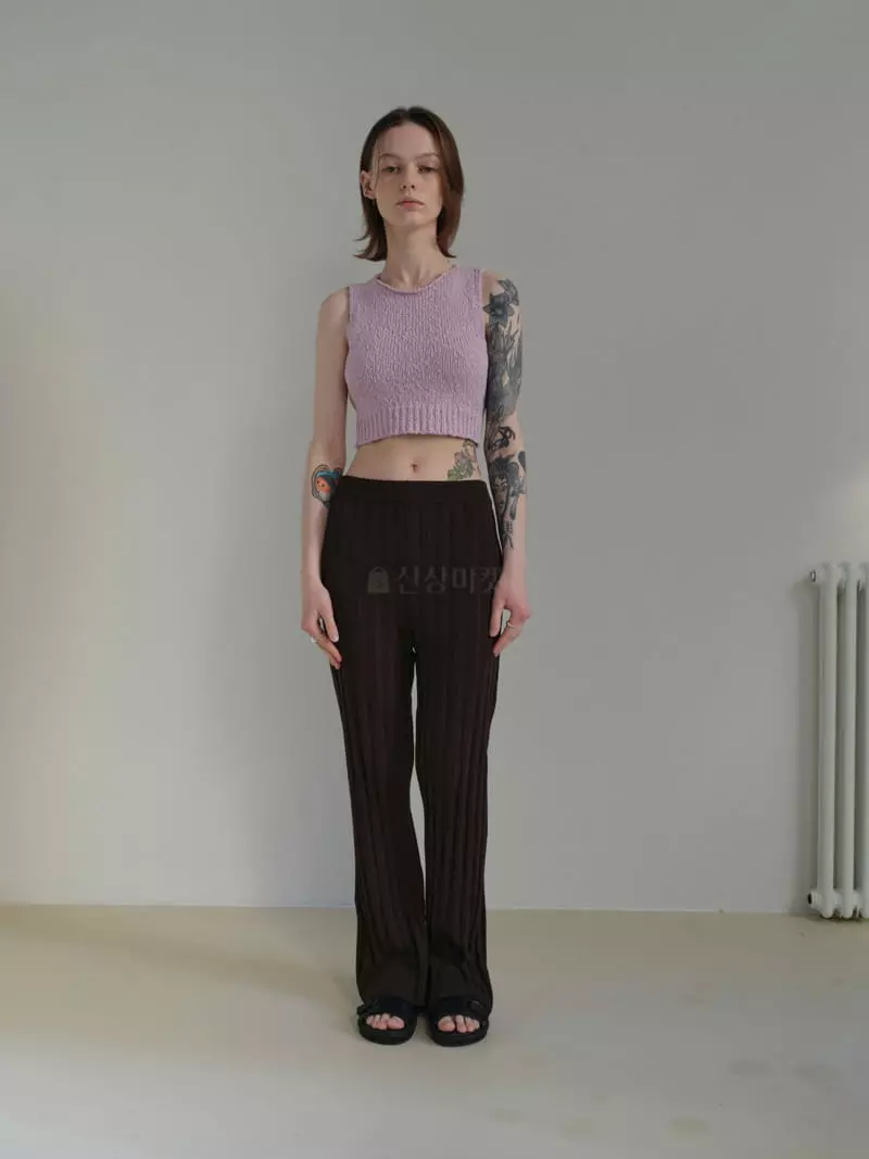 Libre-Cestlavie - Korean Women Fashion - #momslook - Mila Crop Knit Tee