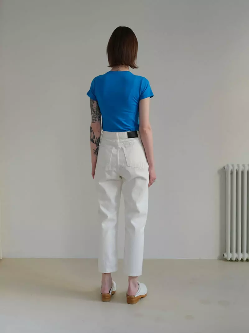 Libre-Cestlavie - Korean Women Fashion - #restrostyle - 318 Off-White Jeans - 2