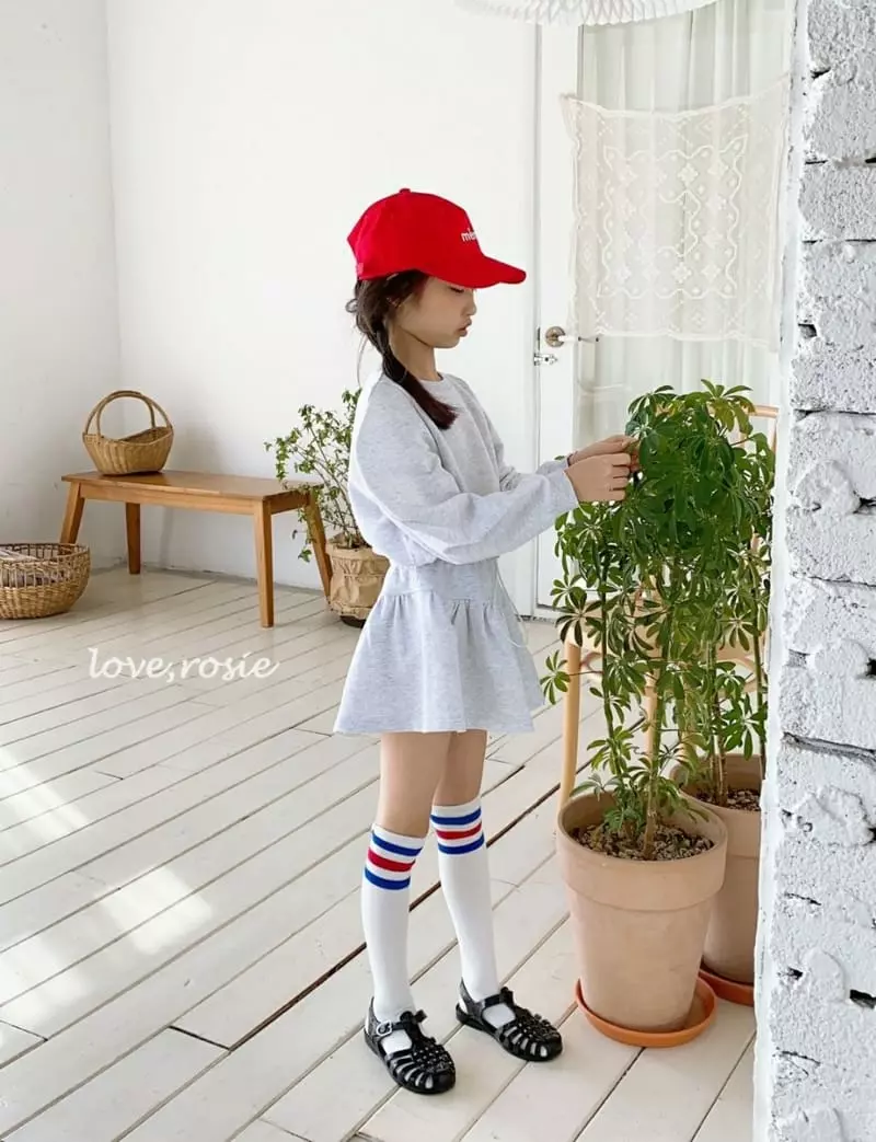 Love Rosie - Korean Children Fashion - #kidsshorts - Barbie Top Skirt Set - 3