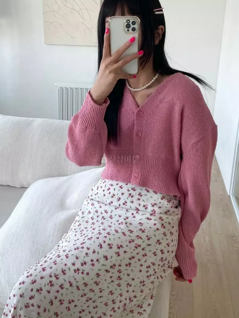 Lovemoment - Korean Women Fashion - #womensfashion - Jelly Crop Cardigan - 2