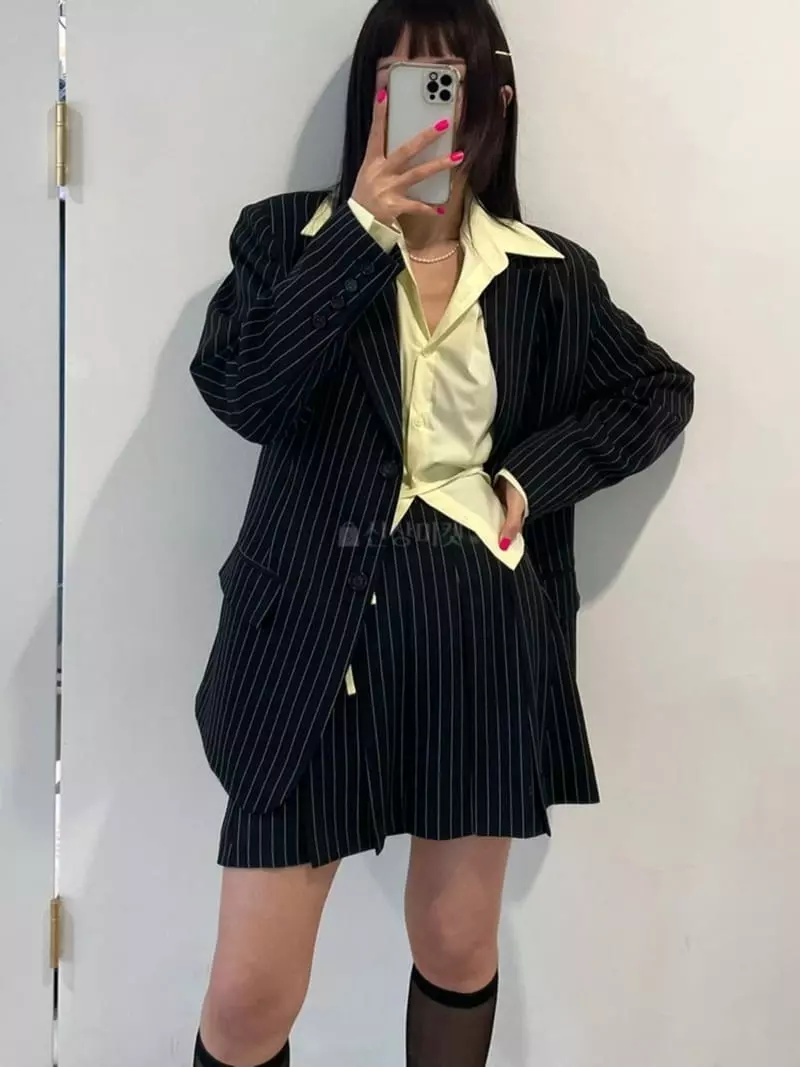 Lovemoment - Korean Women Fashion - #womensfashion - Stripe Pleats Skirt