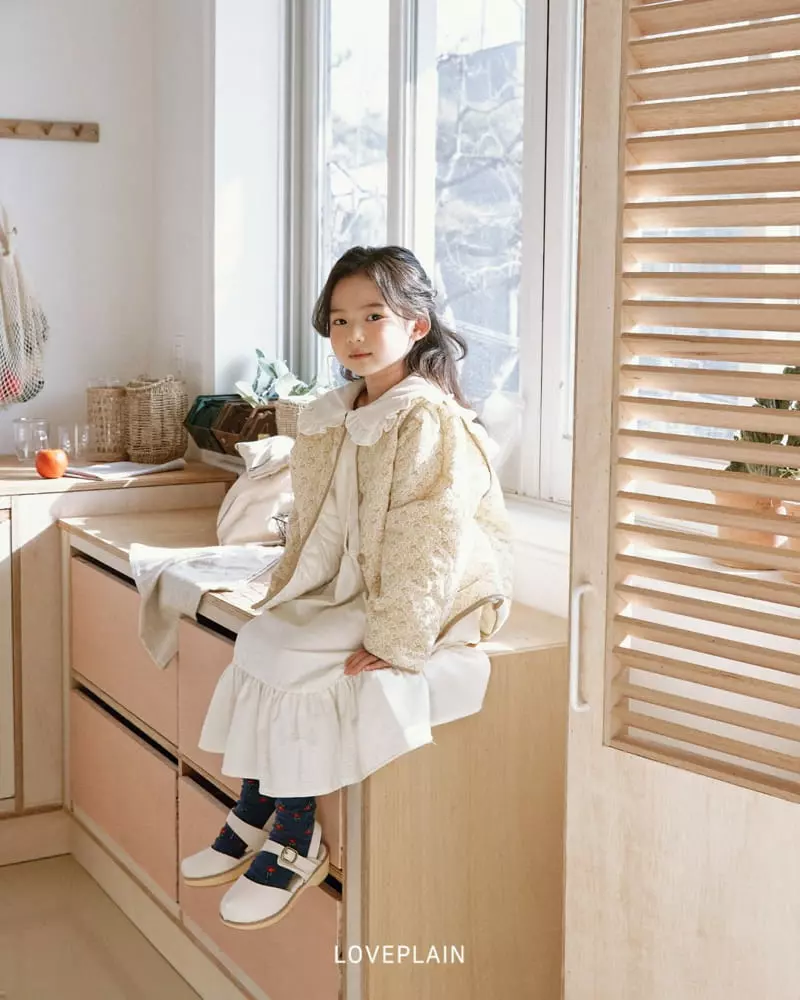 Loveplain - Korean Children Fashion - #littlefashionista - Flower Quilitng Jumper with mom