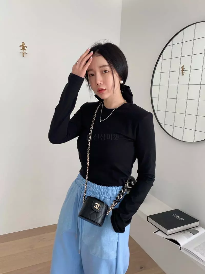 Made - Korean Women Fashion - #vintagekidsstyle - Circle Tee - 2