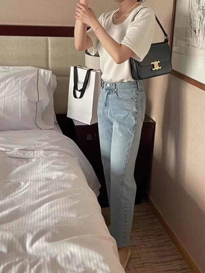 Magnet - Korean Women Fashion - #momslook - Concept Jeans - 2